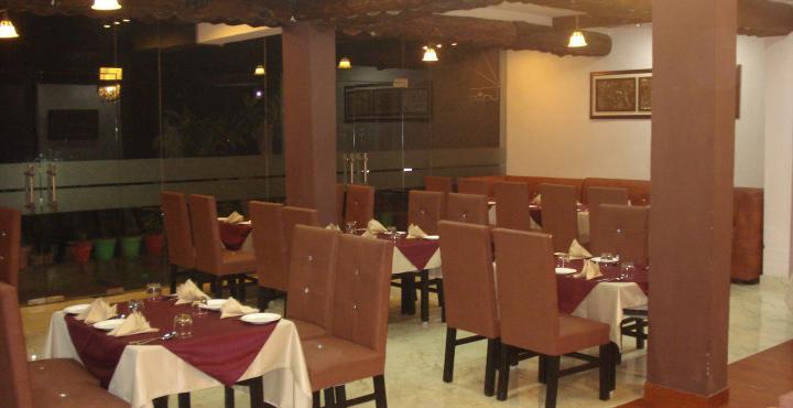 The Royal Court Hotell Nainital Eksteriør bilde