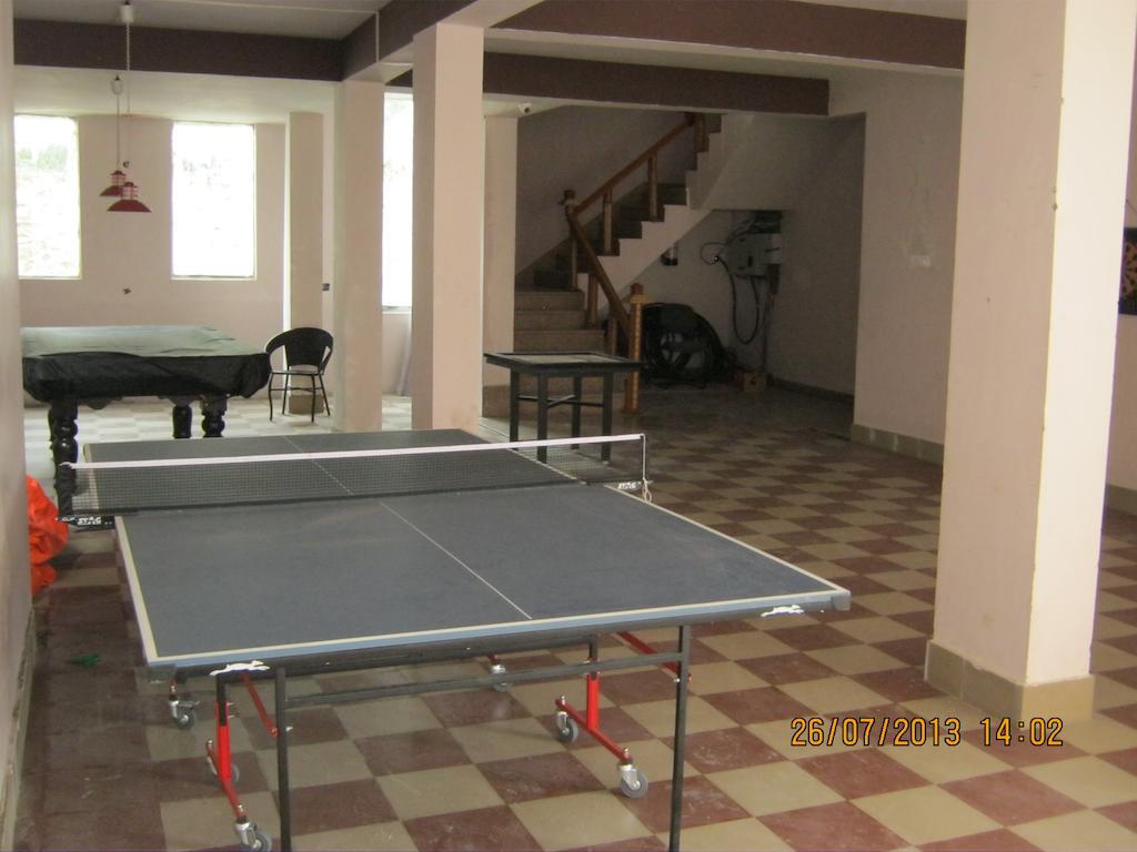 The Royal Court Hotell Nainital Eksteriør bilde